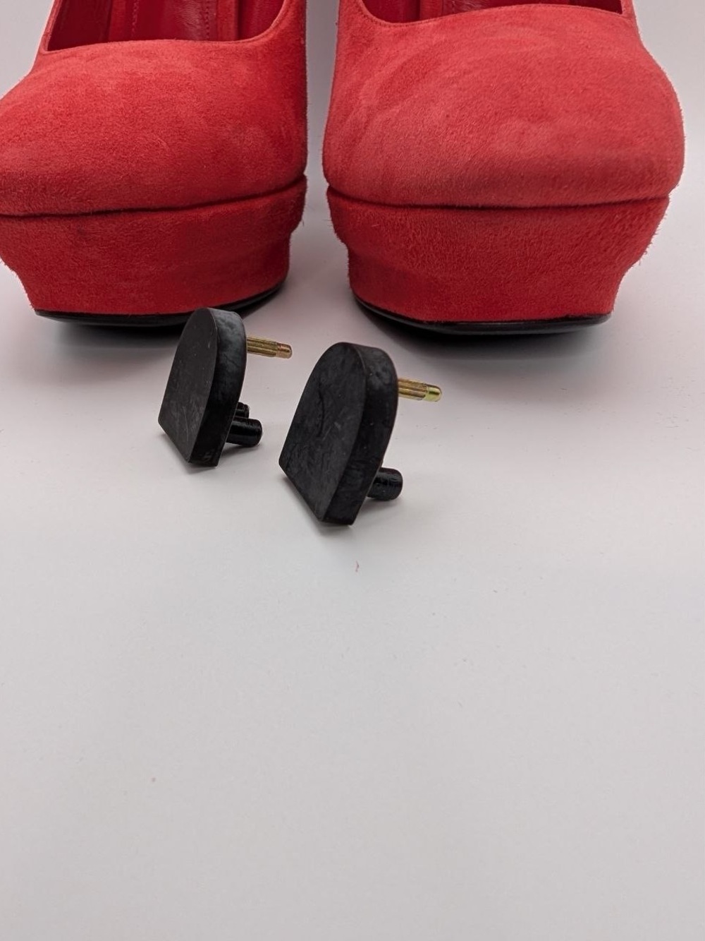 NWT Bottega Veneta Red Suede Platform High Heel Pumps Size 40 US 10 New in Box - Picture 15 of 16